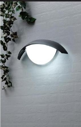 TESS 1853  Wandleuchte außen, Korpus: Schwarz