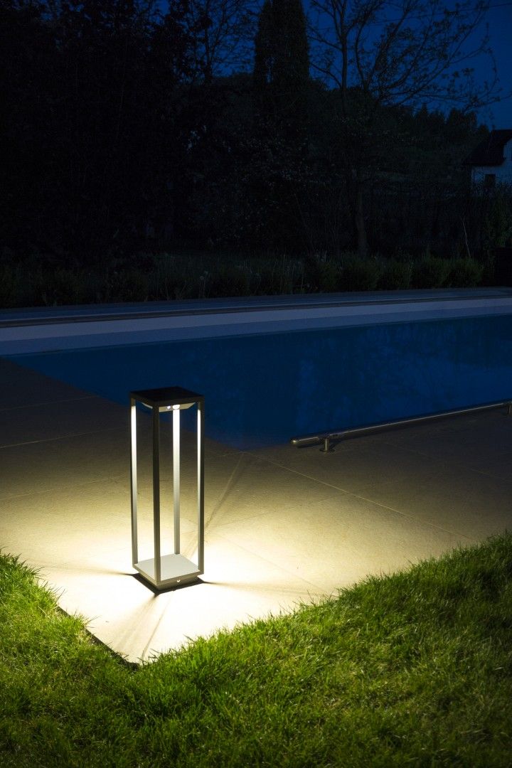 SAN SOLAR SN-500 Sockelleuchte außen, Korpus: Dunkelgrau